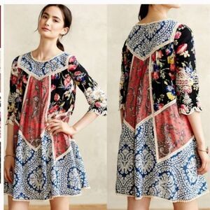 Anthropologie Inez Swing dress Vanessa Virginia Sz 0 floral print patchwork